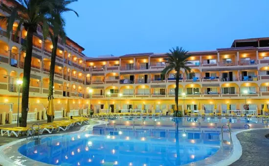 Hotel Bahía Tropical****